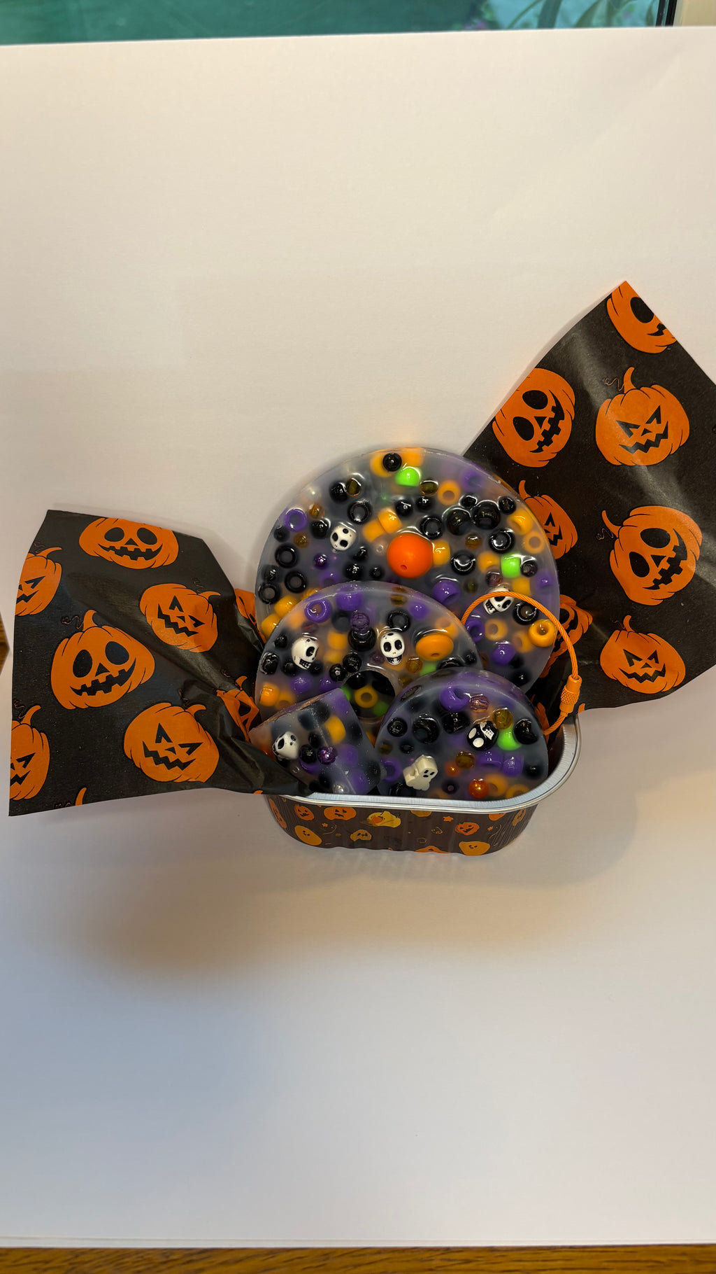 HALLOWEEN BOO BASKETS - NEW